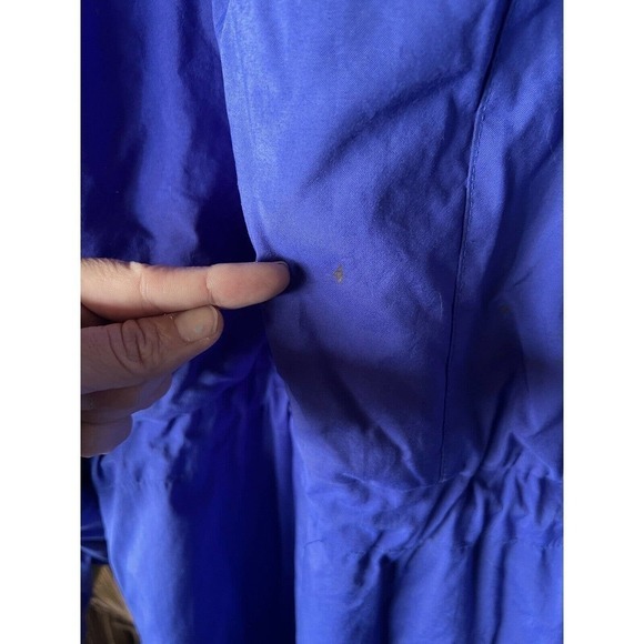 Vintage Mountain Goat Puffer Jacket Coat Blue size Medium - Picture 3 of 8